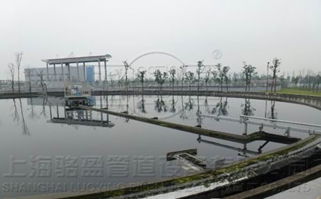 牛栏江红石岩堰塞湖整治工程